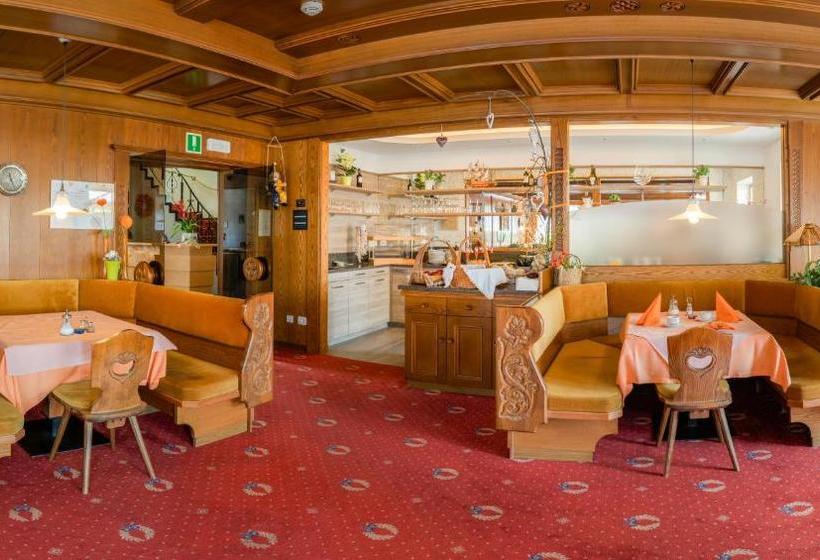 住宿加早餐  Garni Hotel Farmerhof