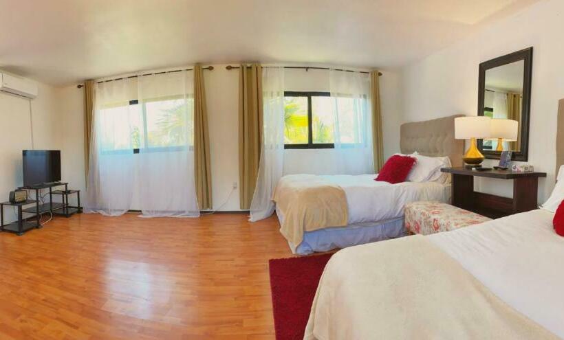 تختخواب و صبحانه South Landing Inn