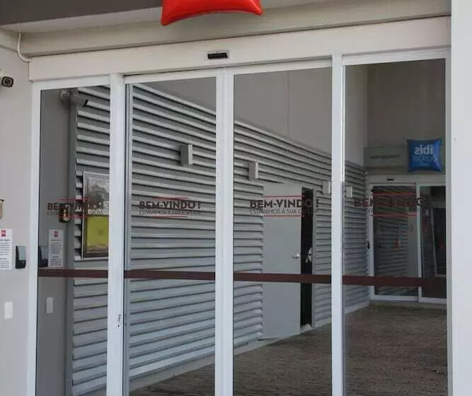 ホテル Ibis Parauapebas