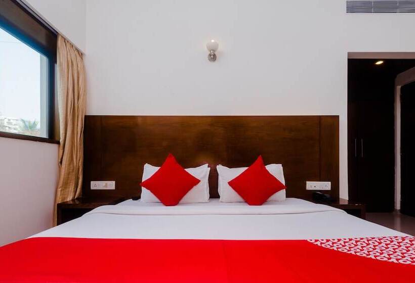 Hotel Oyo 26750 Vashi Gymkhana