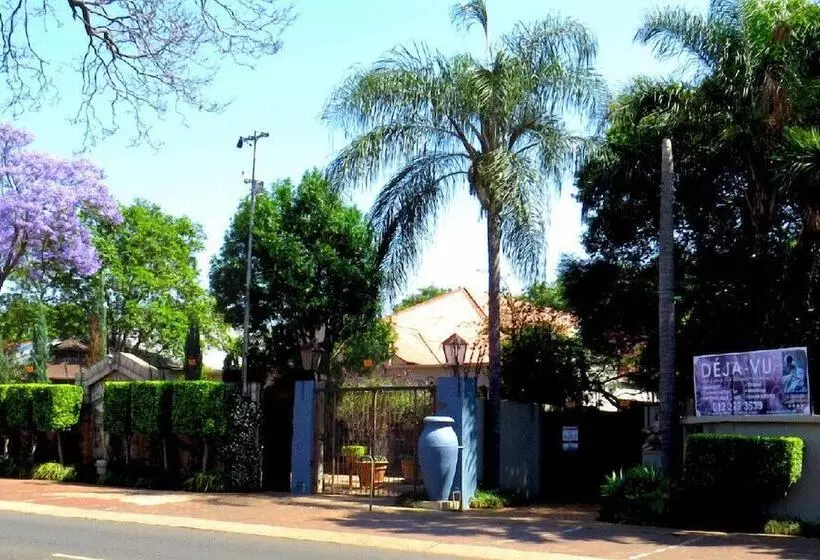 ペンション Deja Vu Pretoria