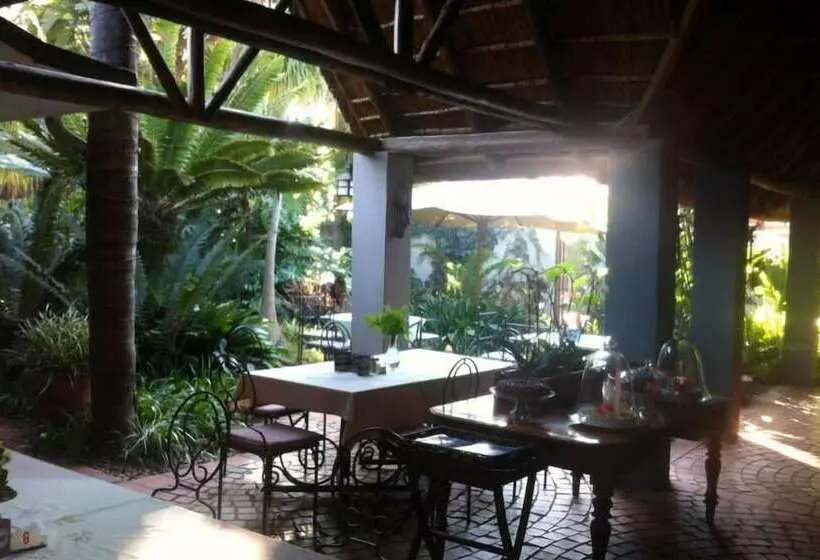 ペンション Deja Vu Pretoria