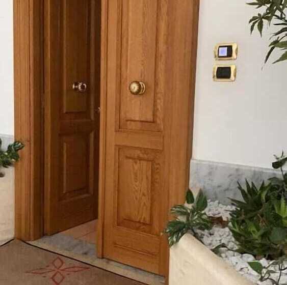 پانسیون Vittoria Guest House Salerno