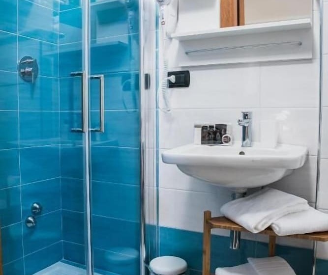 پانسیون Vittoria Guest House Salerno