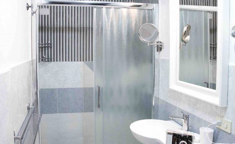 پانسیون Vittoria Guest House Salerno