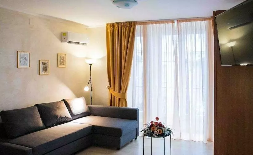 پانسیون Vittoria Guest House Salerno