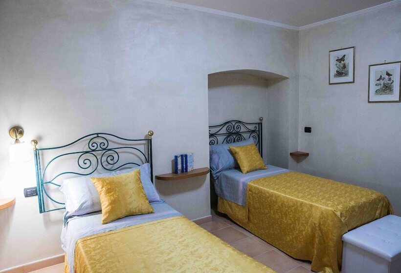 پانسیون Vittoria Guest House Salerno