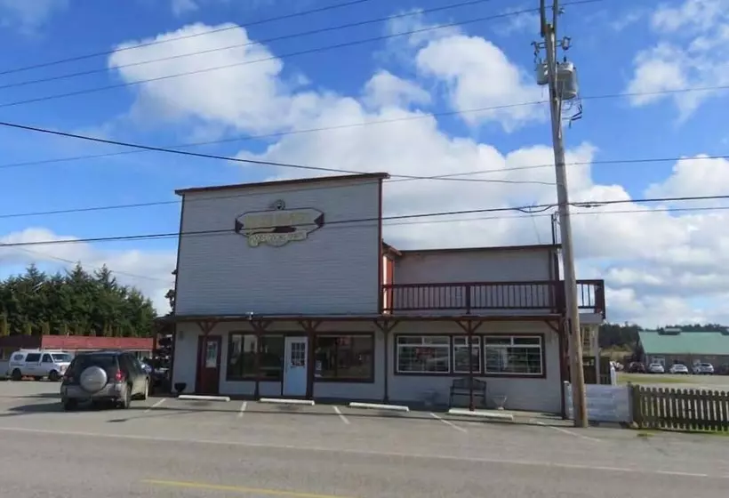 Tyee Restaurant And Motel