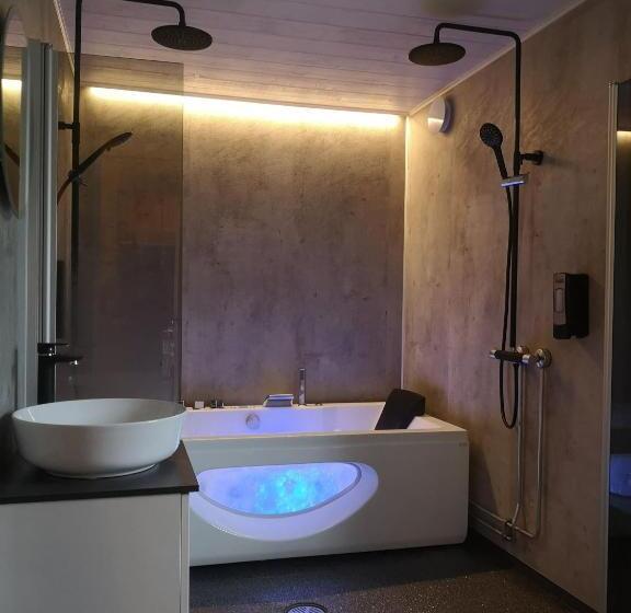 مبيت وإفطار Villa Korkatti