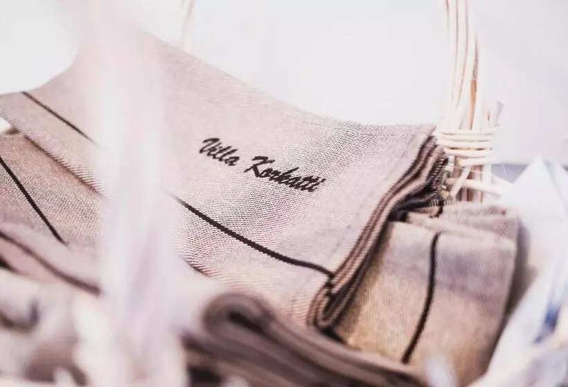 ベッドアンドブレックファースト Villa Korkatti