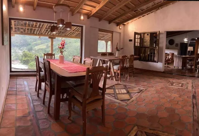 Los Viajeros B&b