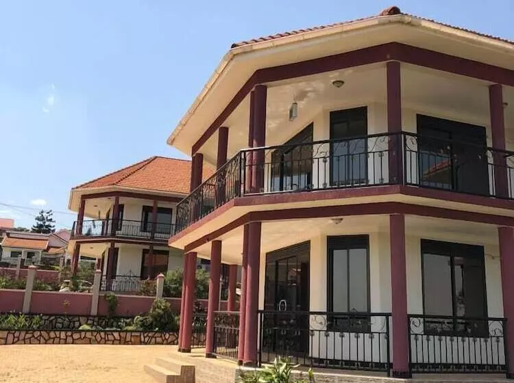 Marina Lake View Apartments