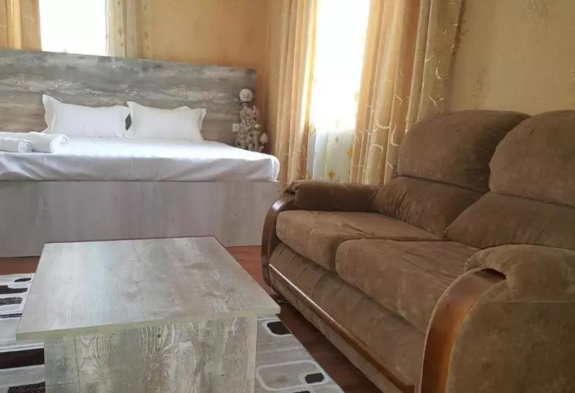 Pamir Hotel Hostel