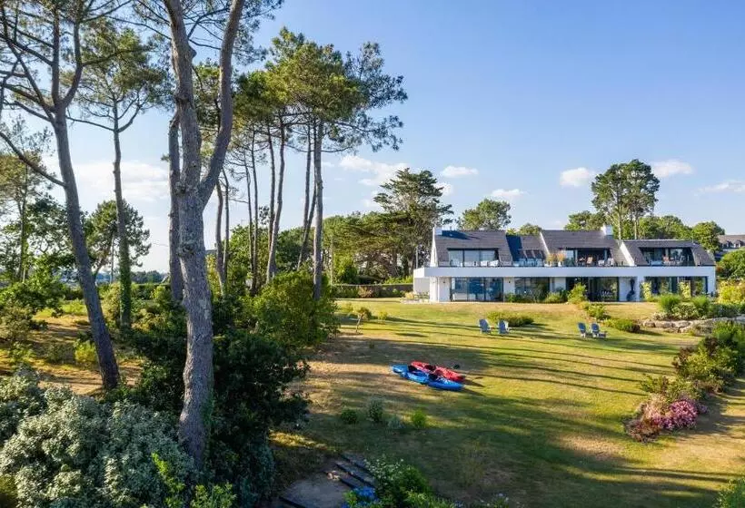 ペンション La Villa Du Guern