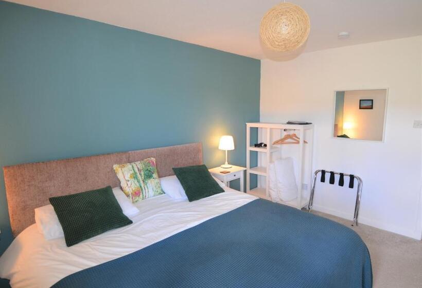 Aurora Bed & Breakfast