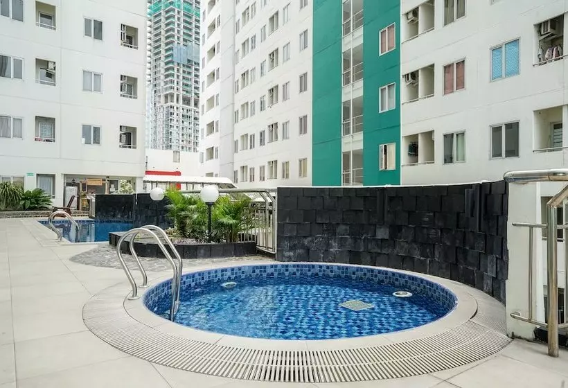 Hotelli Oyo 364 Fame Pavillion Permata