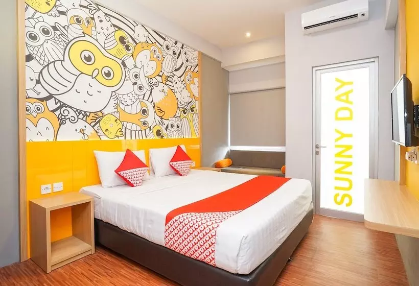 Hotelli Oyo 364 Fame Pavillion Permata