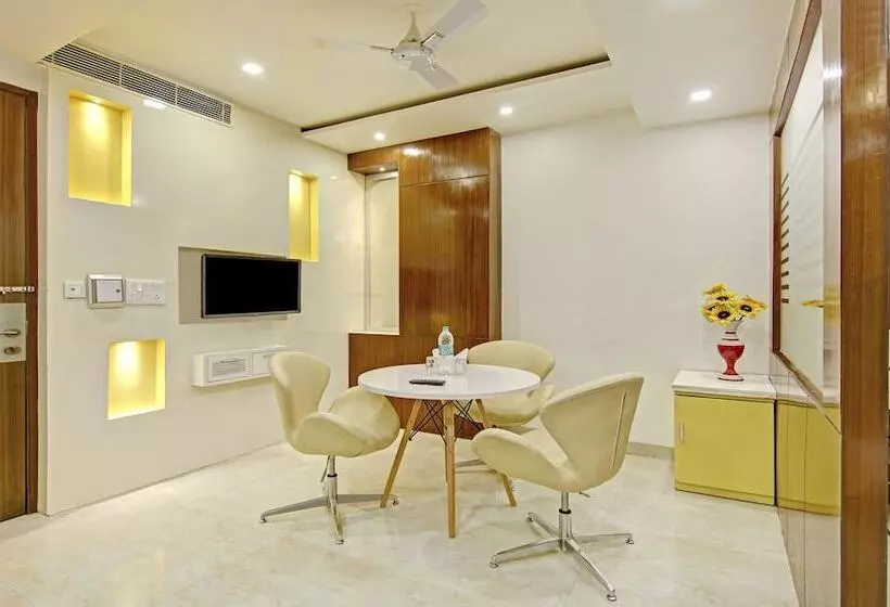 ホテル Treebo Jannat Residency