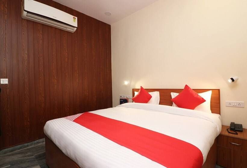 Super Hotel O Meerut International