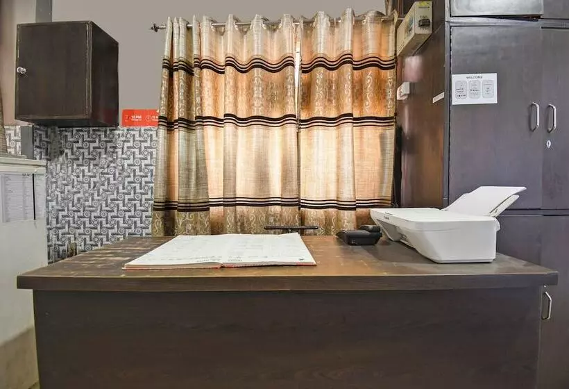 هتل Oyo 22043 Jk Mahal