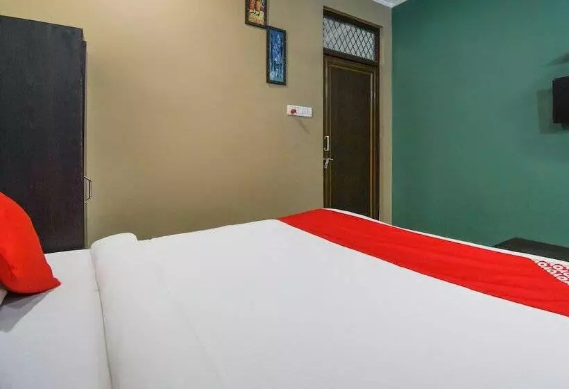 هتل Oyo 22043 Jk Mahal