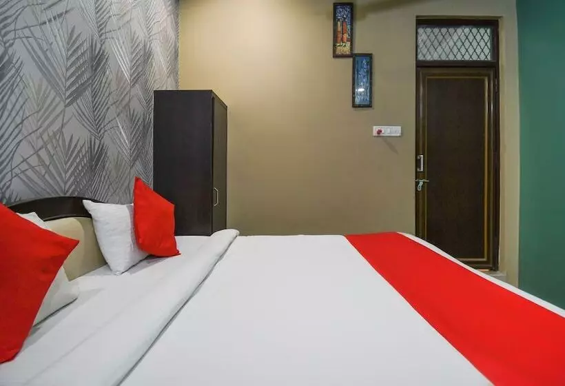 هتل Oyo 22043 Jk Mahal