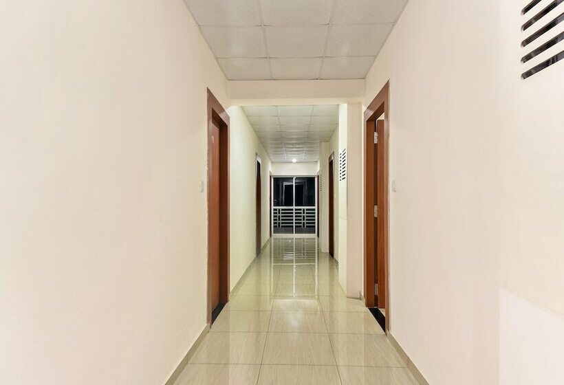 בית מלון כפרי Oyo 23999 Samruddhi Lodge