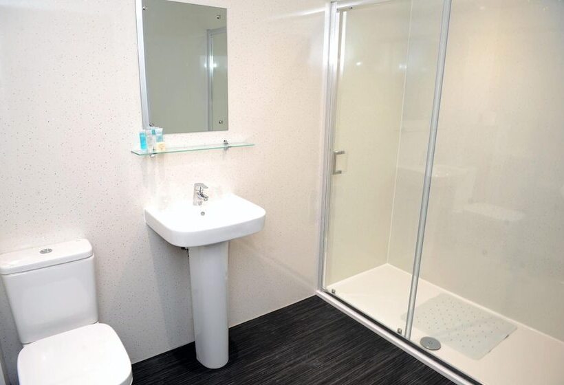 בית מלון כפרי Premier Lodge