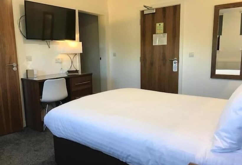 בית מלון כפרי Premier Lodge