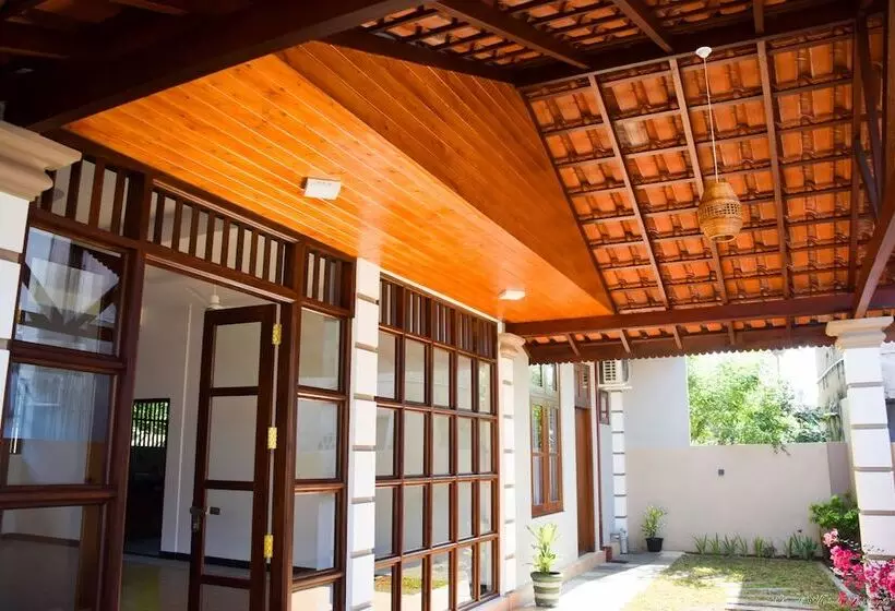 ホテル Tenasi Beach Resort