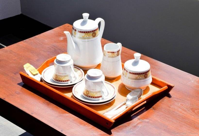 Hotel Tenasi Beach Resort