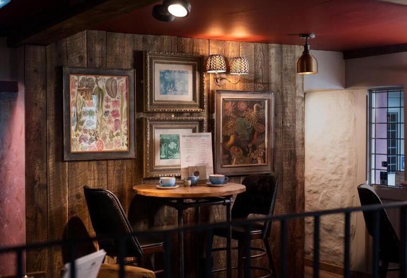 בית מלון כפרי The Bamburgh Castle Inn The Inn Collection Group