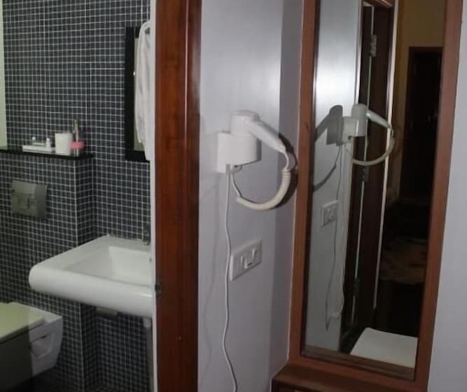 Hotelli Zions Airport