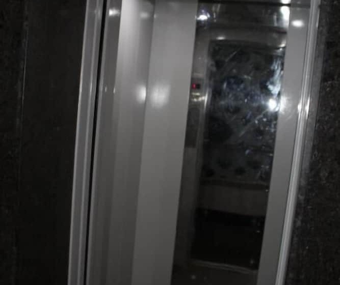 Hotelli Zions Airport