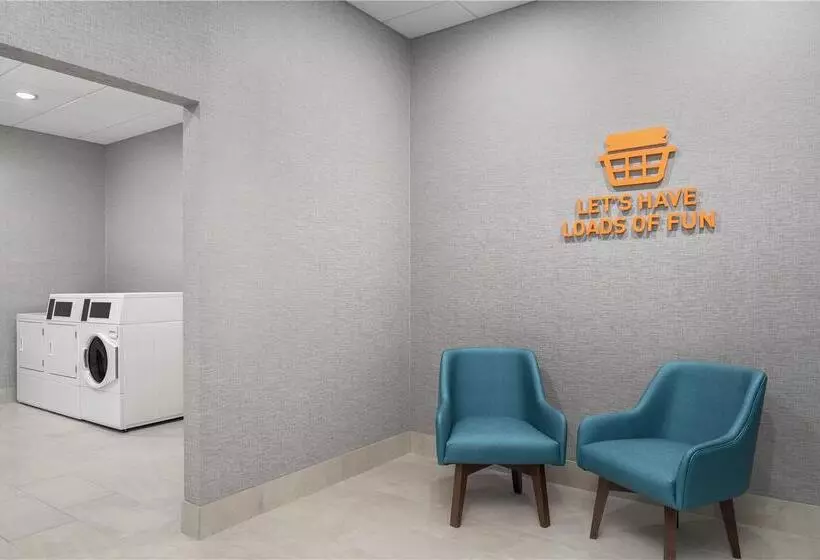 ホテル Home2 Suites By Hilton Chester