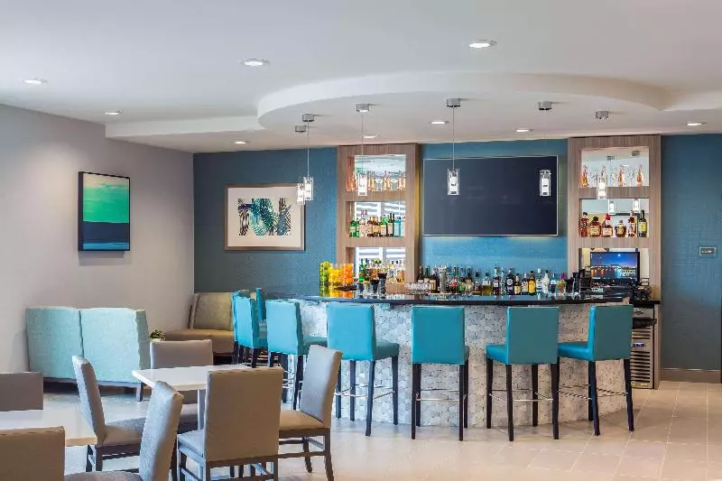 Best Western Premier Hotel At Fisher S Landing