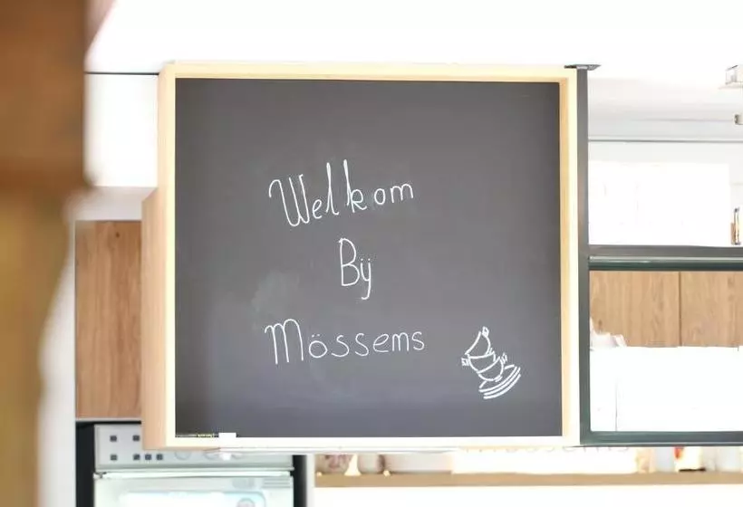 هتل Mössems