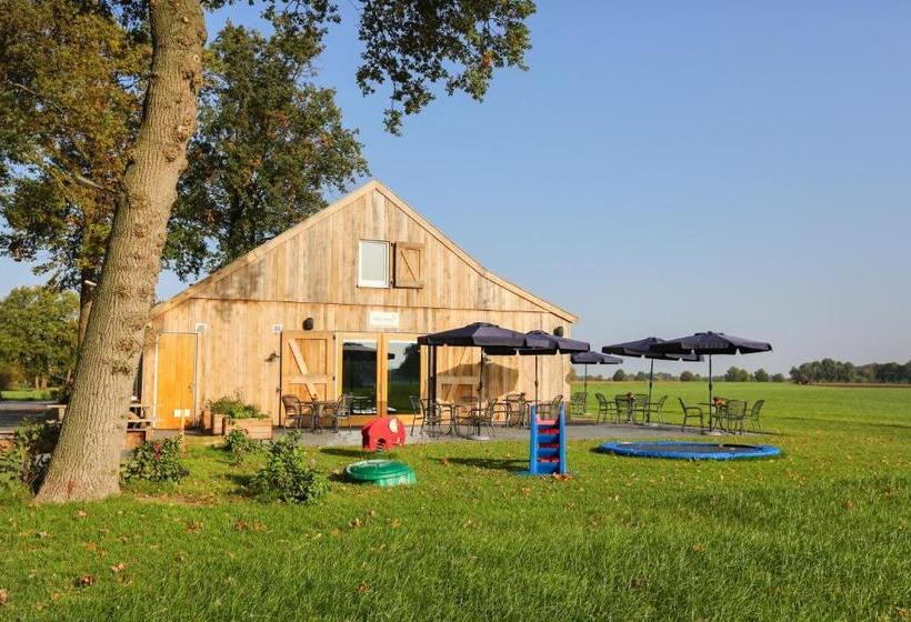 בית מלון כפרי Mössems