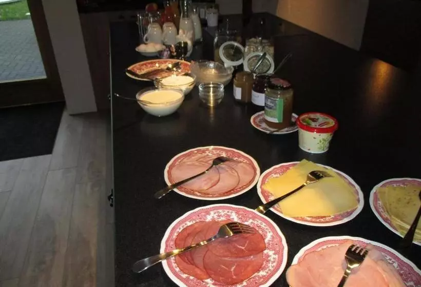 هتل Mössems