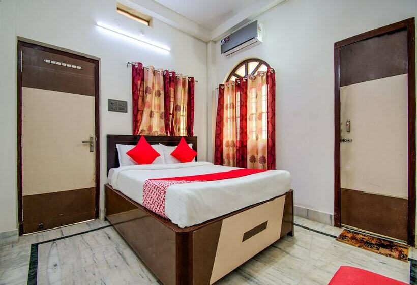 בית מלון כפרי Oyo 24849 Madhuram Vihar