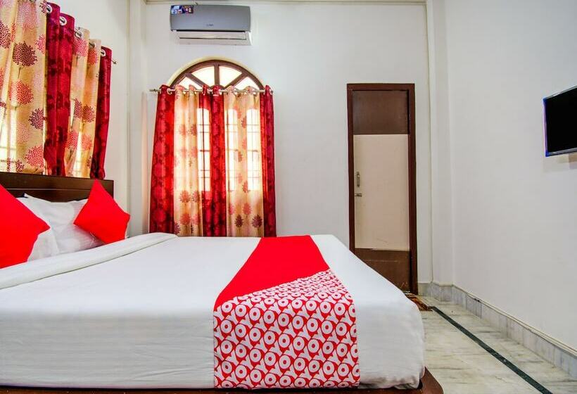 בית מלון כפרי Oyo 24849 Madhuram Vihar