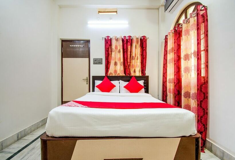 בית מלון כפרי Oyo 24849 Madhuram Vihar