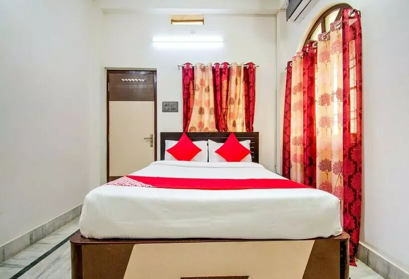 ホテル Oyo 24849 Madhuram Vihar