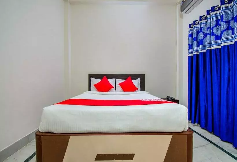 ホテル Oyo 24849 Madhuram Vihar