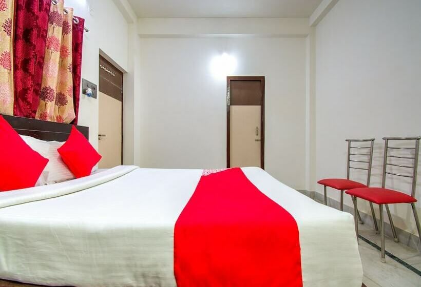 בית מלון כפרי Oyo 24849 Madhuram Vihar