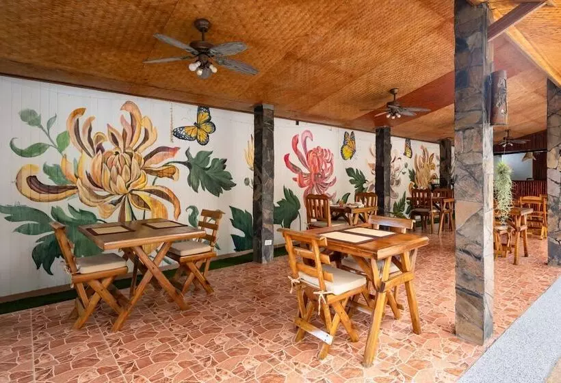 Hotelli Tropical Heavens Garden Samui