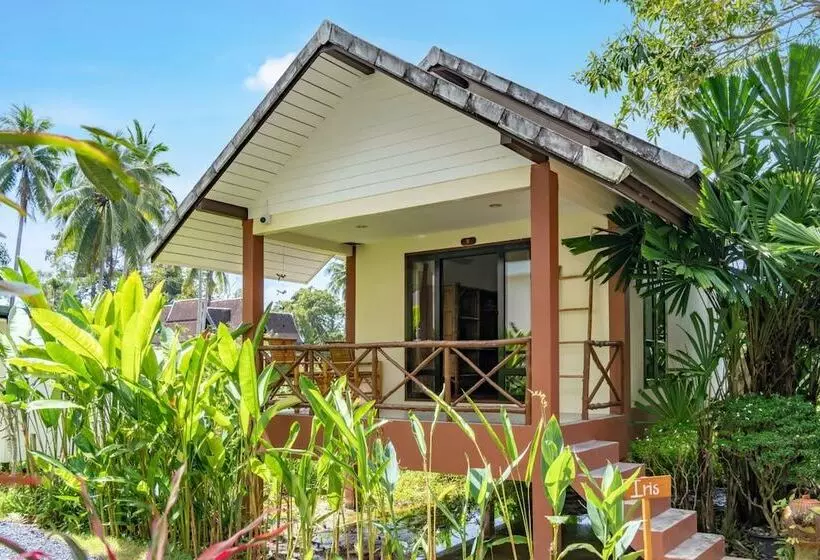 Hotelli Tropical Heavens Garden Samui