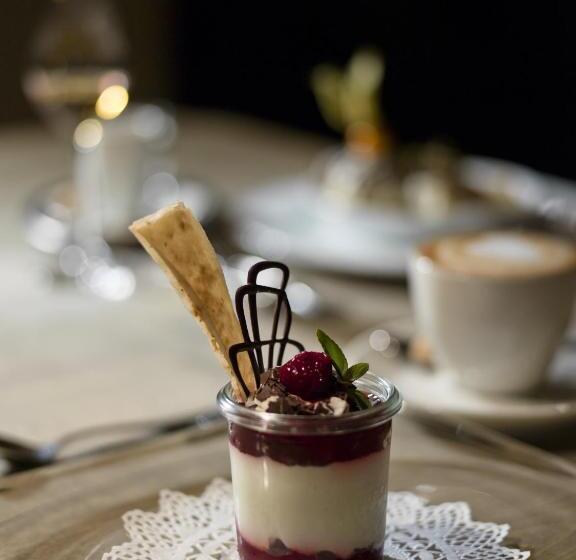 Отель Zur Waldbahn