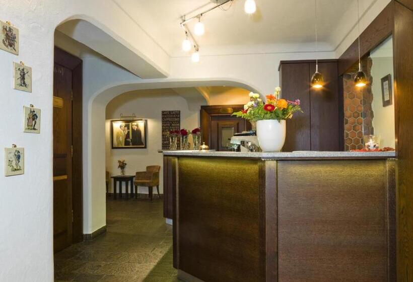 Отель Zur Waldbahn