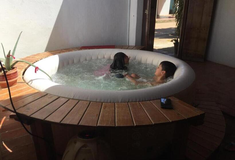 پانسیون La Choza